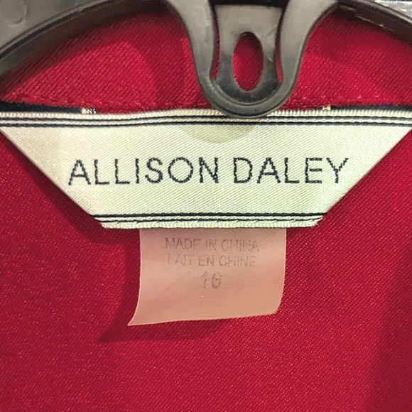 Allison Daley Red Faux Suede Full Zip Lightweight Jacket w/Ribbed Yoke (18) - Picture 2 of 6